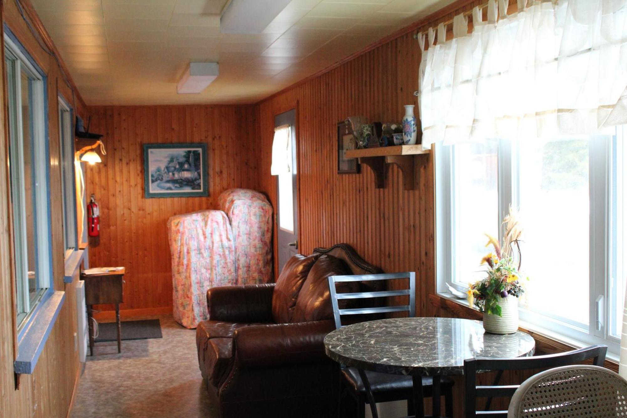 Motel Leblanc Carleton-sur-Mer Екстериор снимка